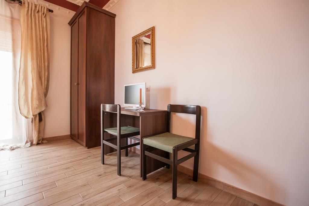 Carillon Apartment Civitavecchia Exterior foto